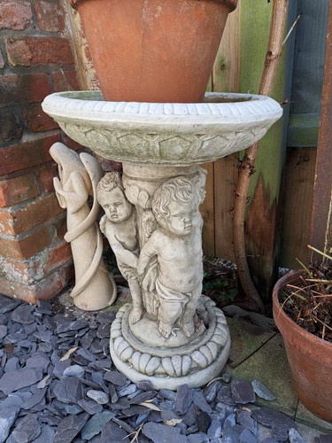 Bird bath feeder pedestal - bird,